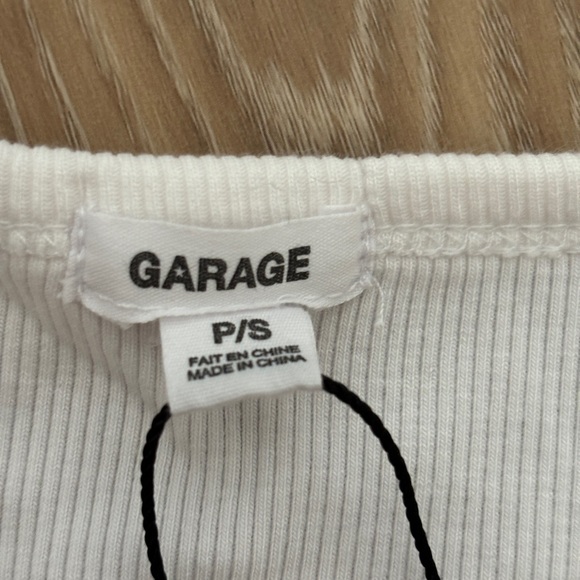 GARAGE SMALL LONG SLEEVE CROPPED SHIRT - Picture 2 of 3